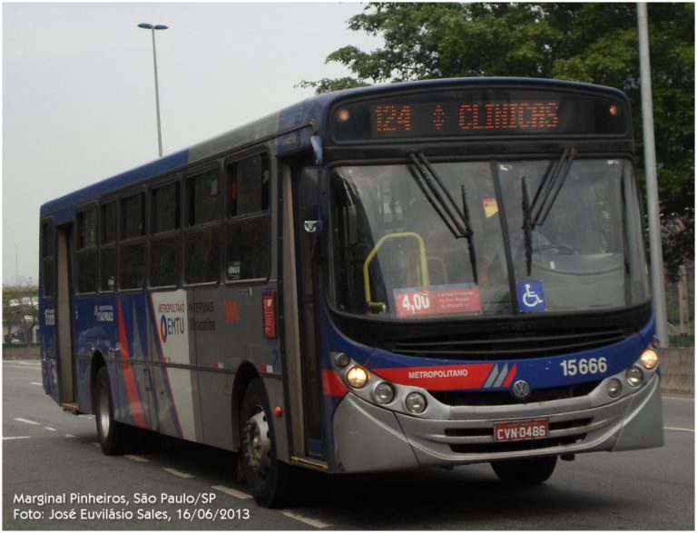 Passageiros ficam sem ônibus na manhã desta quarta