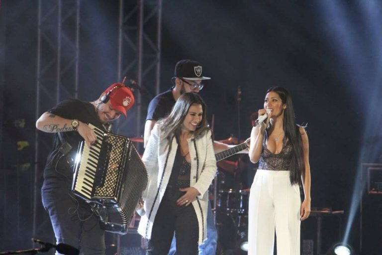 Coleguinhas Simone e Simaria animaram o 2° dia da AgroFest 2017