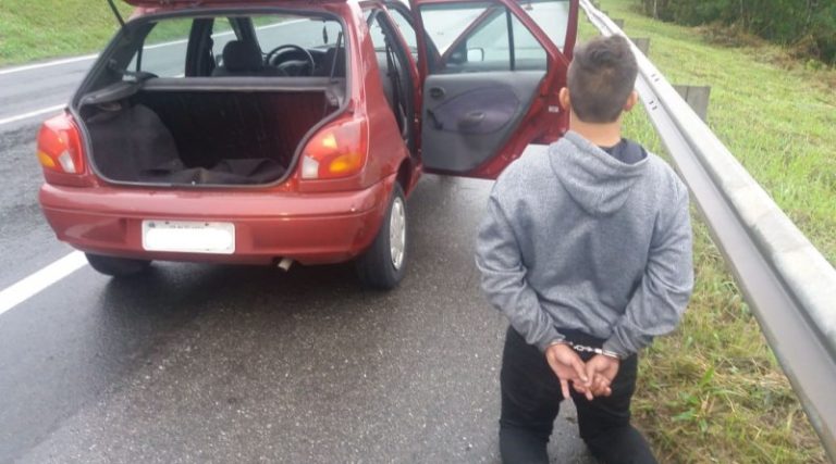 PRF prende traficante com 21 Kg de crack na Régis Bittencourt
