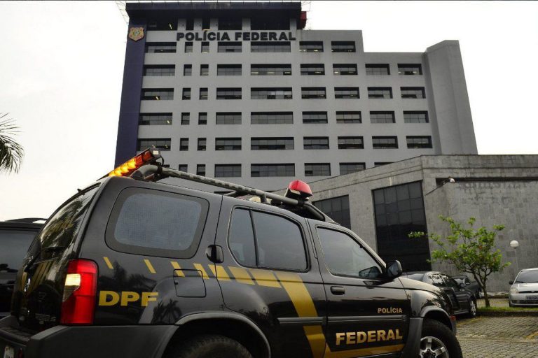 Polícia Federal faz operações contra fraudes no PIS em Taboão e Embu das Artes