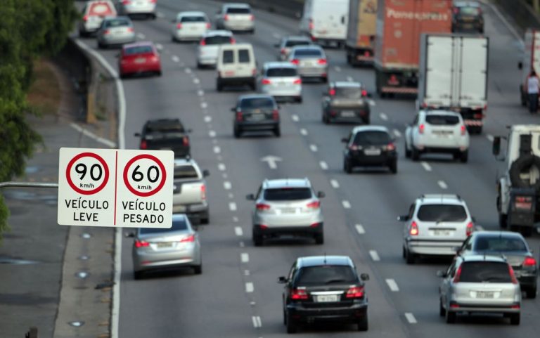Detran-SP disponibiliza licenciamento antecipado de 2019 para todos os veículos