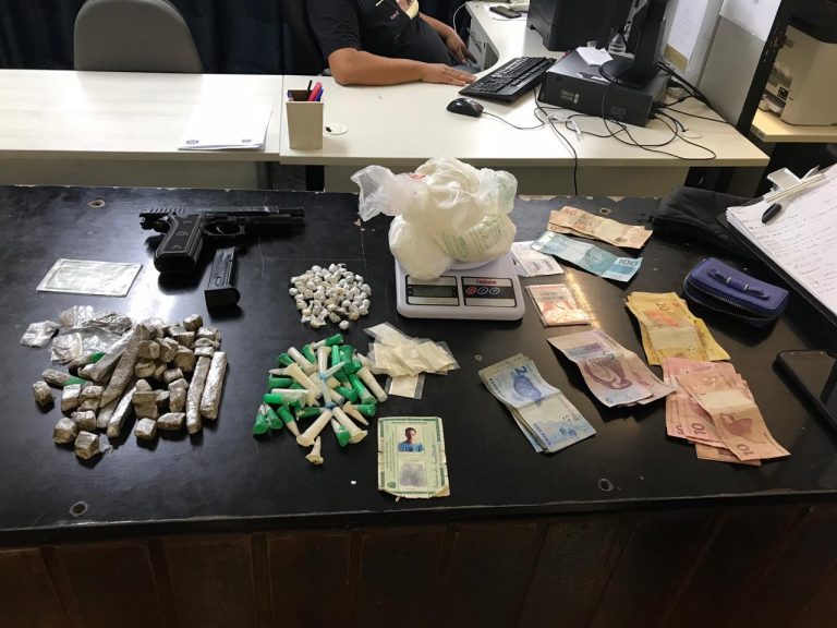 Três são presos por tráfico de drogas em Embu das Artes