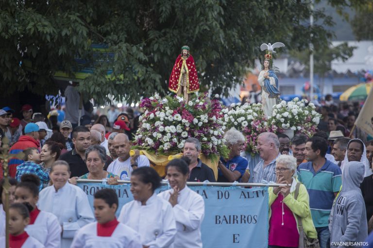 Romaria de Caucaia chega a 79ª edição e terá show com Marcos & Belutti