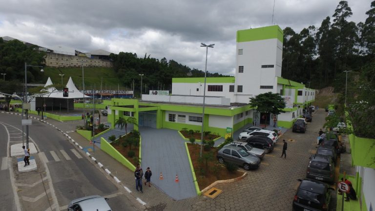 Após reforma, Ney Santos reinaugura Pronto-Socorro Central