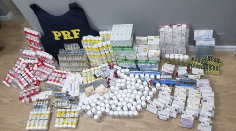 PRF prende motorista com remédios proibidos em Itapecerica da Serra