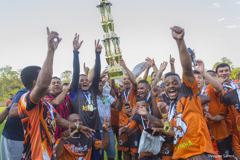 Clube Atlético Família sagrou-se campeão pela 2ª divisão do Campeonato de Futebol