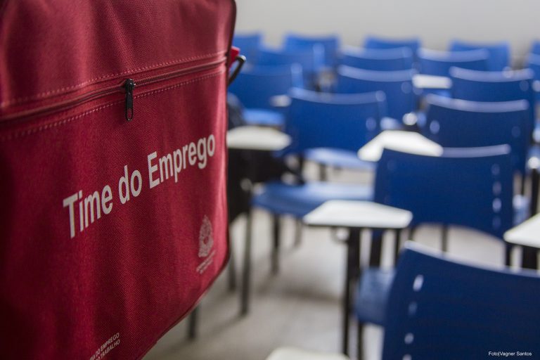 Cotia recebe inscrições para mais uma turma do “Time do Emprego”
