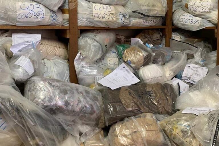 Polícia Civil incinera mais de 1 tonelada de drogas em Taboão da Serra