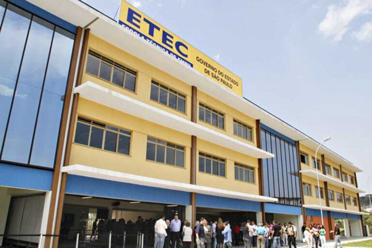 Etec Embu das Artes informa: inscrições abertas para 2 processos seletivos de cursos