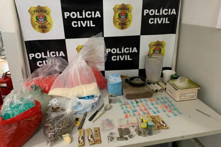 Polícia Civil de Taboão da Serra fecha laboratório de drogas