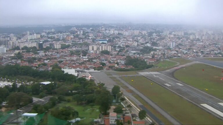 Após fim de semana quente, massa de ar frio volta a derrubar temperatura na cidade de SP