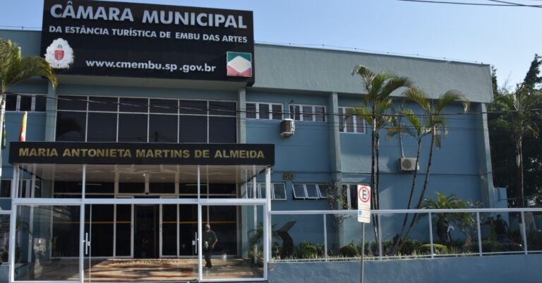 Vereadores da base do prefeito Ney Santos aprovam nova cobrança da taxa de lixo em Embu das Artes