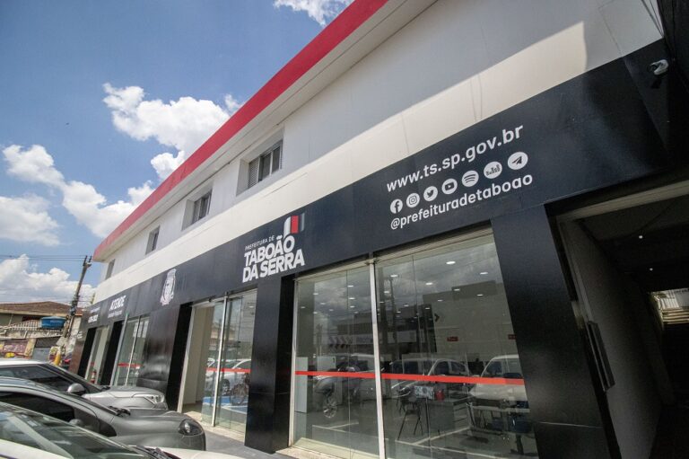 Prefeitura do Pirajuçara é entregue e aproxima serviços da população