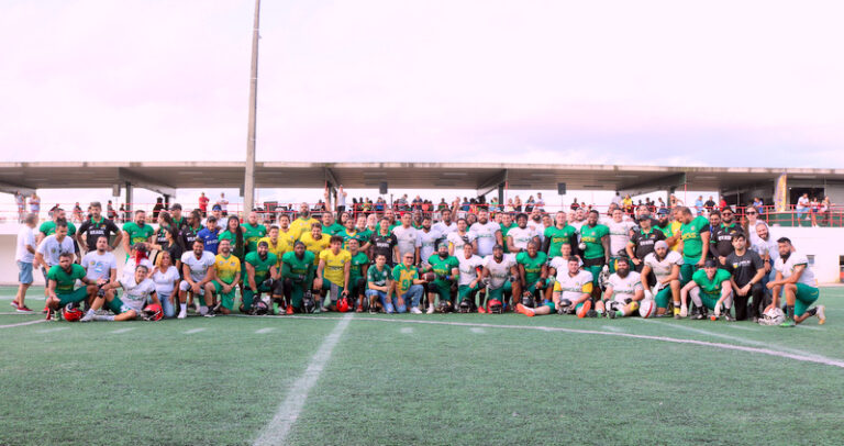 Seleção Brasileira de Futebol Americano realiza jogo treino no campo do Aliança