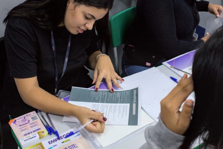 Empresas trarão mais de 300 vagas de trabalho para o ‘Feirão do Emprego 50+ e PcDs no sábado, 26 de julho