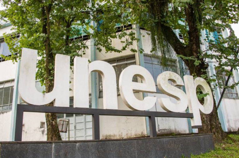 Unesp lança portal com mais de 300 oportunidades de formação em cursos livres, de extensão e de pós-graduação